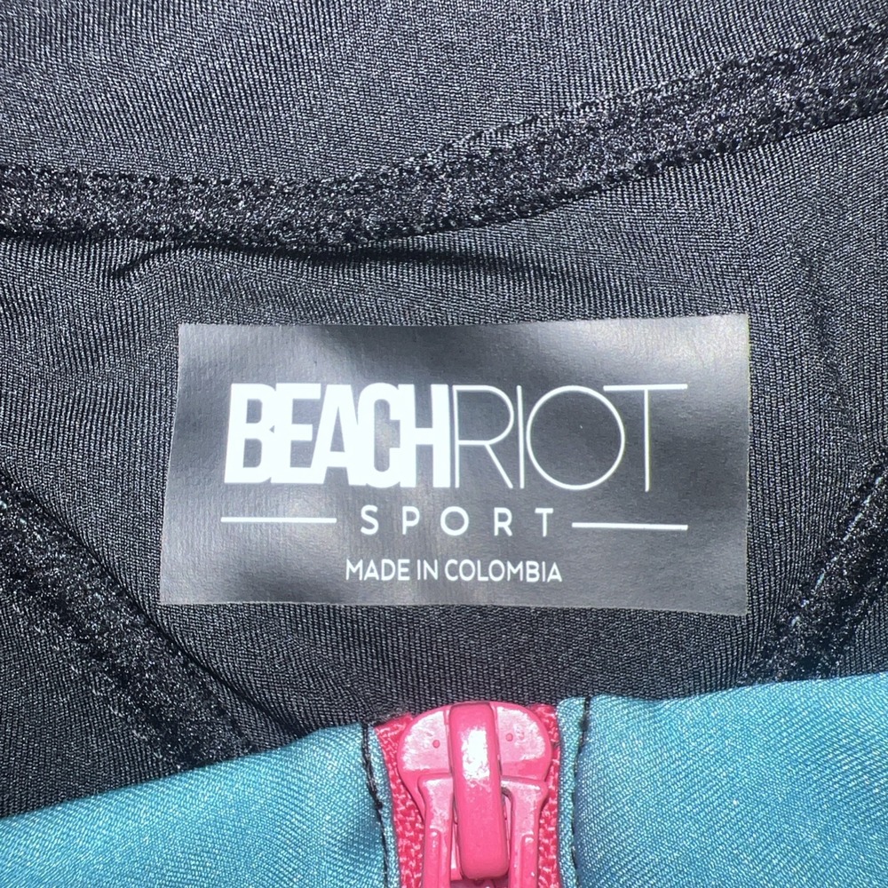 Beach Riot Active Scuba Razorback Sports Bra Top Size Large - Picture 4 of 6